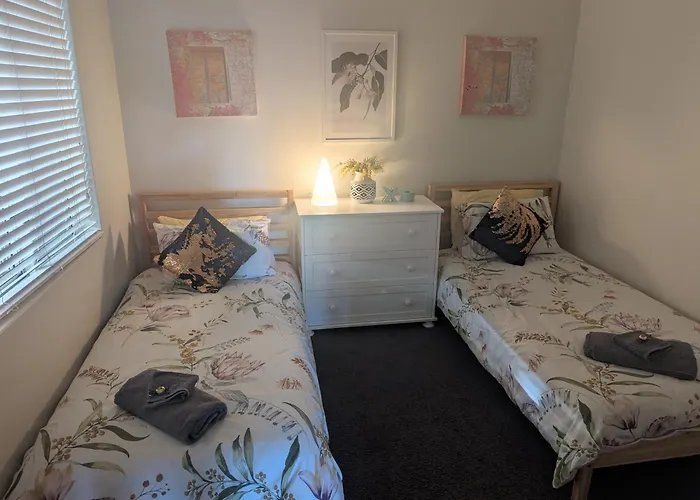 Irene\'S Seaside Villa
