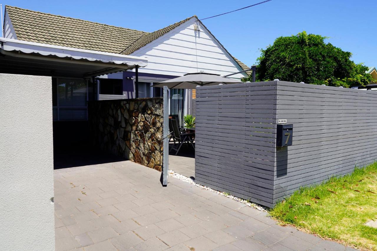 Villa Irene's Seaside Somerton Park