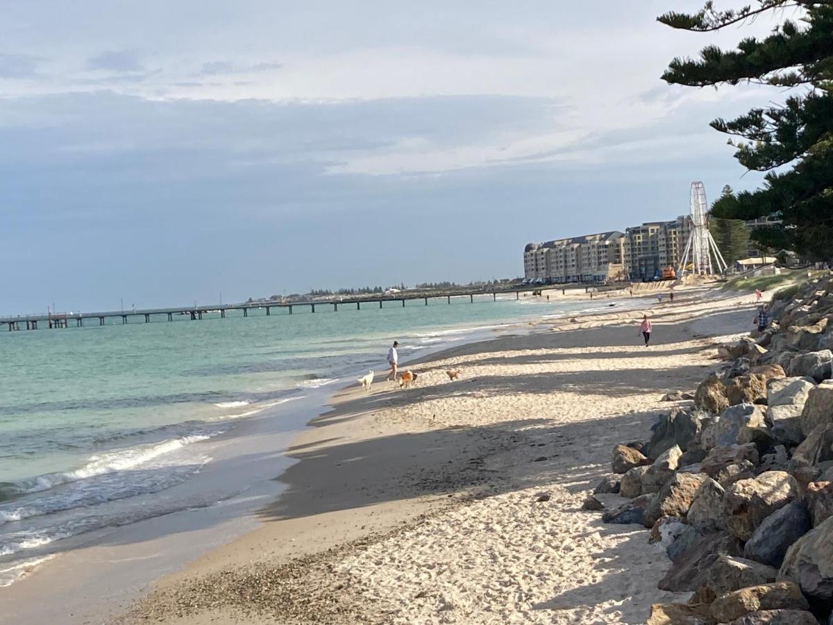 Villa Irene's Seaside Somerton Park